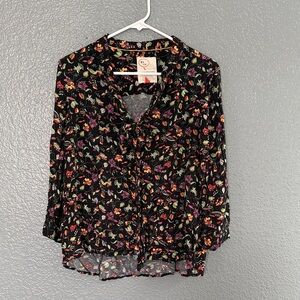 21 of 52 Conversations by Anthropologie Black Floral Blouse size 8